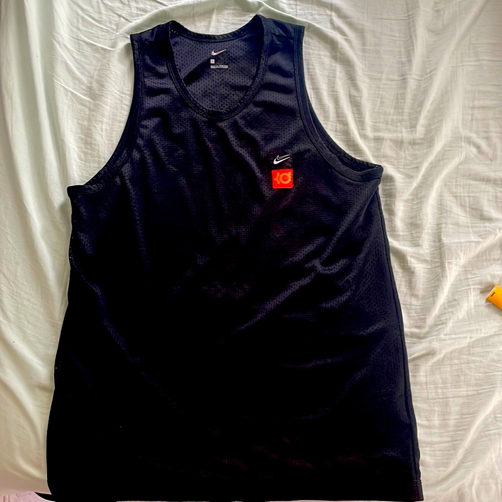 Black Nike Sleeveless Tank Top